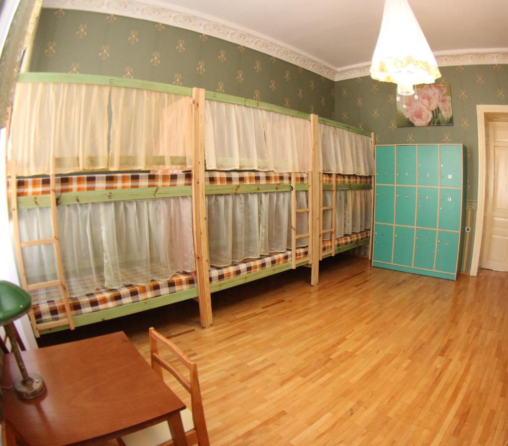 Orpheus Hostel And Apartments Одеса Екстериор снимка